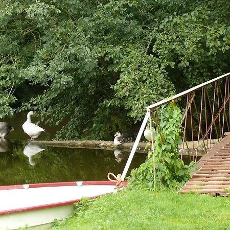 Riverside In With Swimming Pool * Liglet